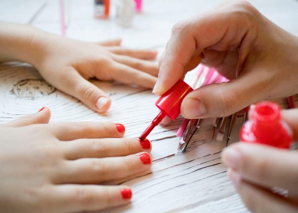 Kid Manicure